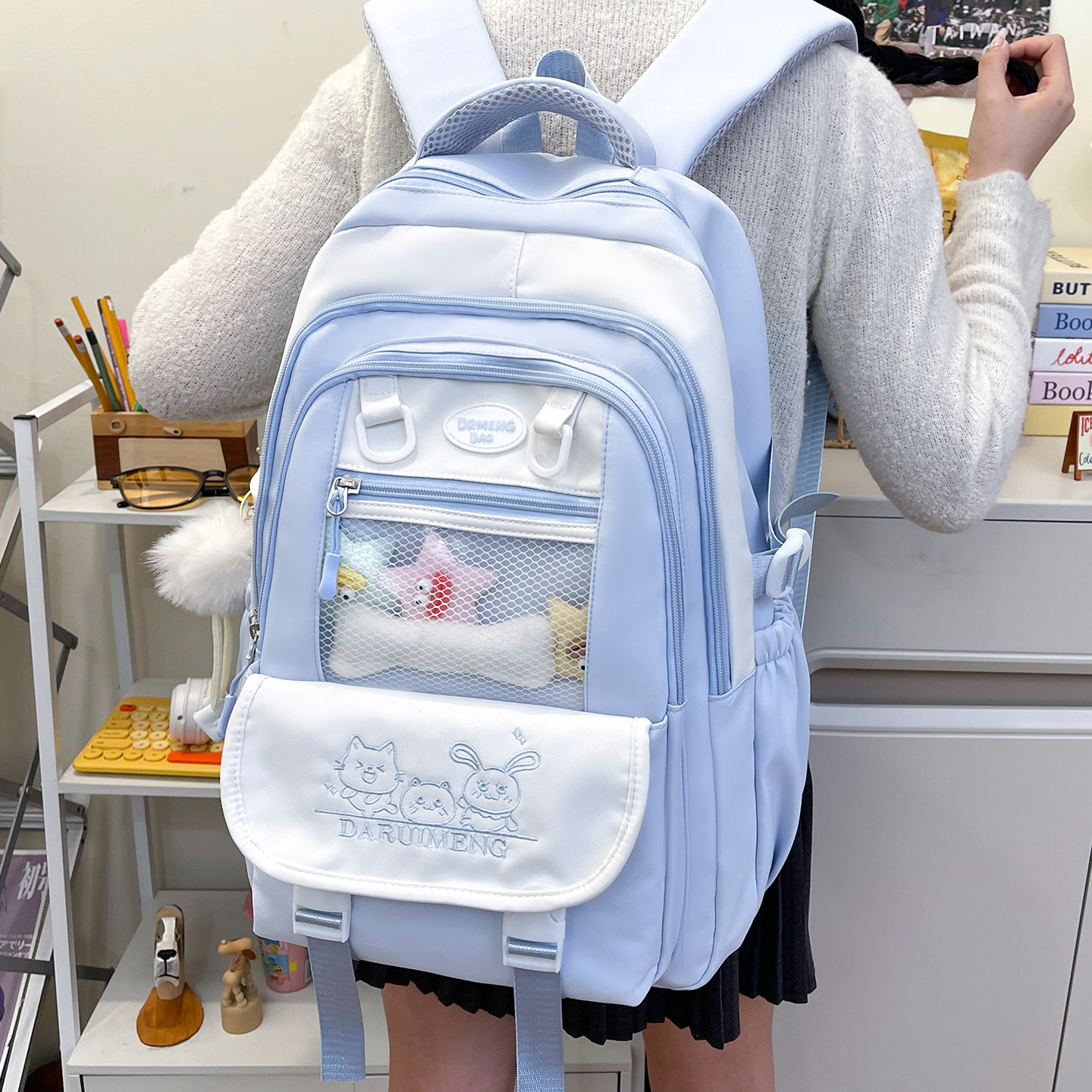 高颜值书包初中女生高中生大容量多层双肩包女小学生日系小众背包