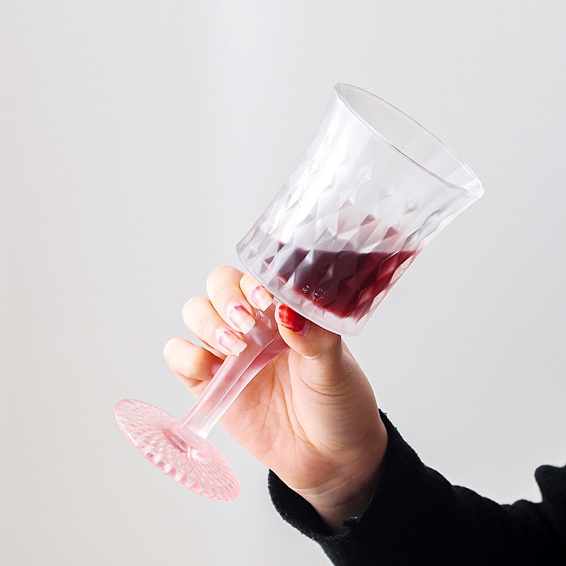 ins少女粉色玻璃高脚杯复古浮雕