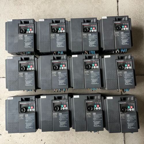 议价变频器E740-0.75K-CHTFR-E740-0.75K-CHTE740-0.75K