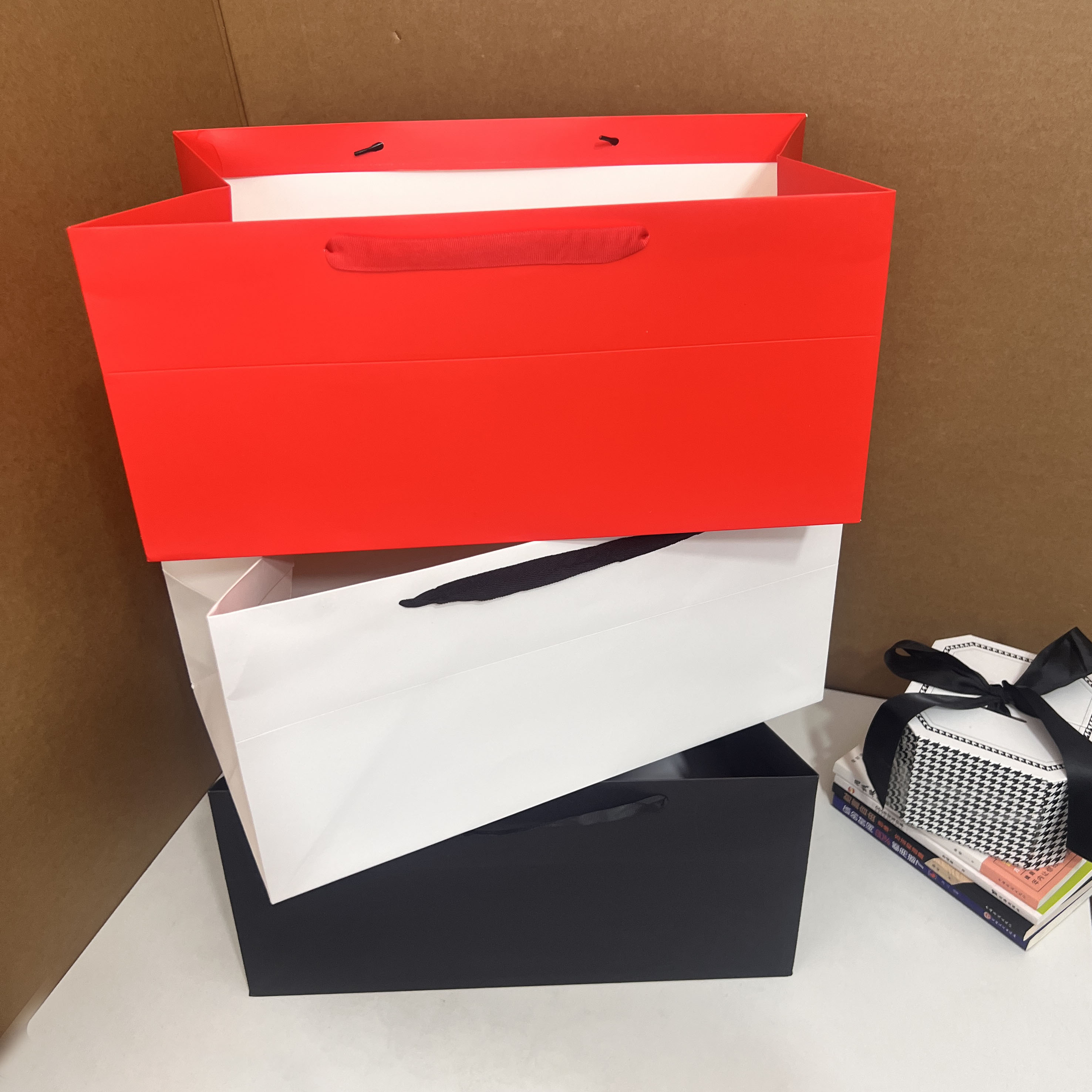 新款方形花束纸袋手提袋礼品袋40*25*21横款牛皮纸袋永生花纸袋子