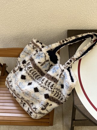 费尔岛毛绒单肩包秋冬氛围感大容量托特包双面背百搭通勤尼龙布袋