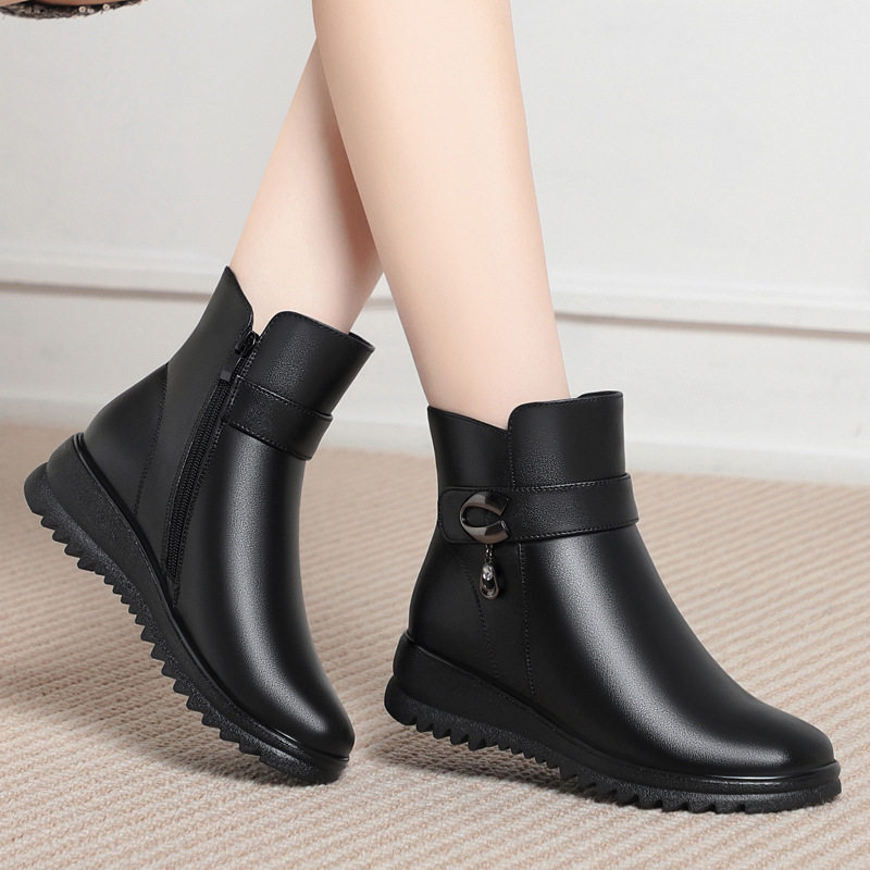 2025妈妈鞋女冬加绒皮靴软底平底短靴软毛皮鞋中老年女鞋老人保暖,运动鞋new,运动休闲鞋,淘宝优惠券,粉丝福利购,淘宝优惠卷