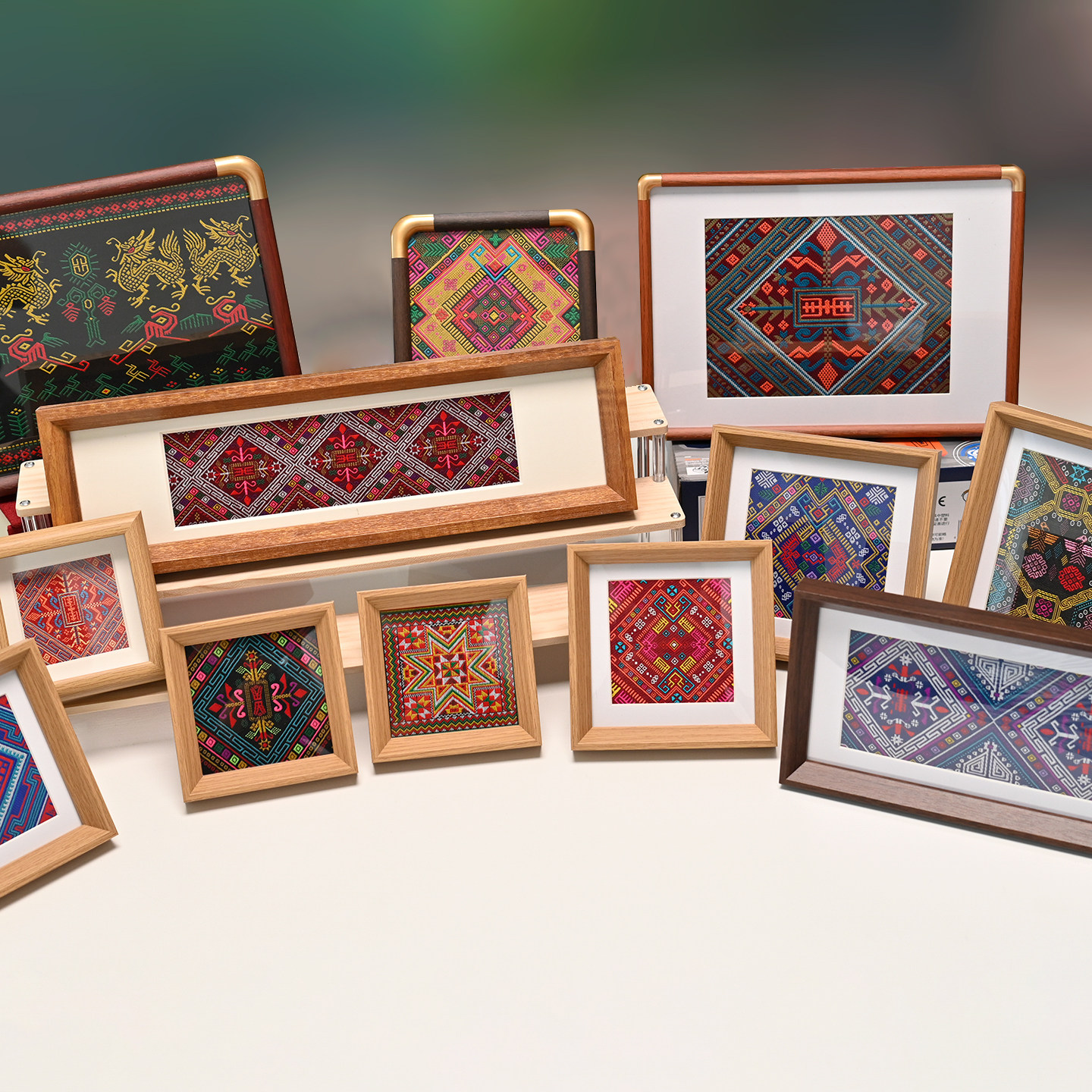 广西壮族特色民族桌面相框壮锦挂画家居办公室背景装饰画壁画礼品