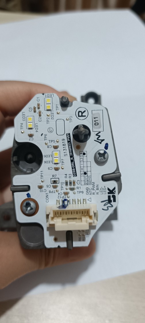 适用于别克英朗威朗LED大灯日行灯转向灯光源驱动模块