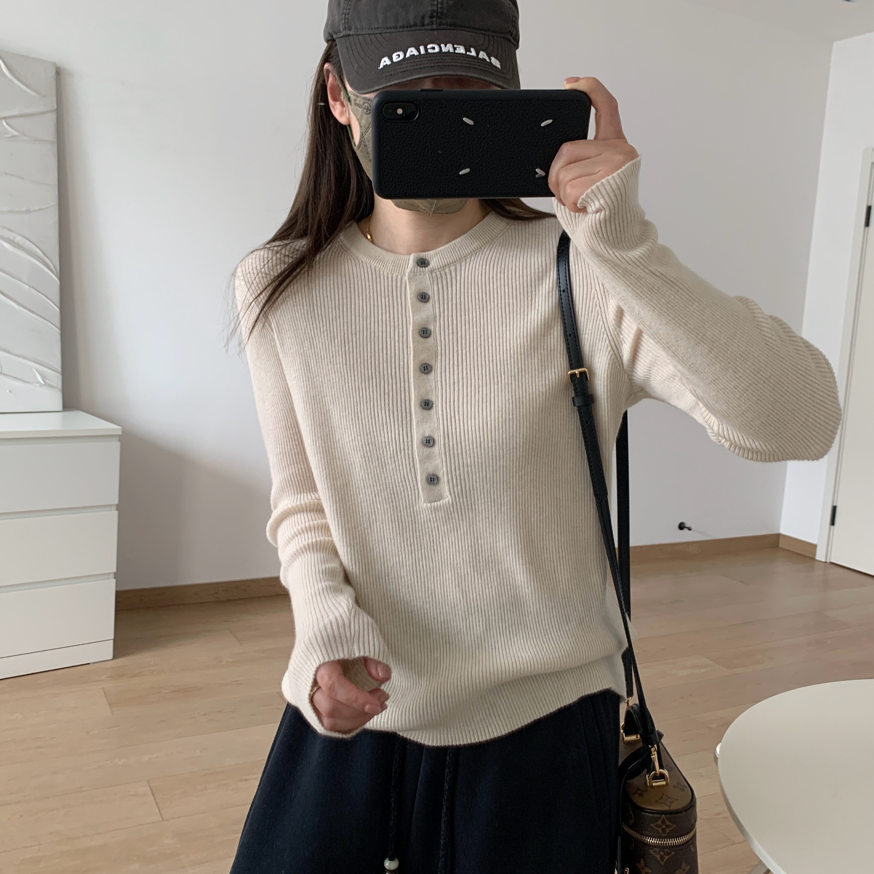 羊毛针织半开领打底衫