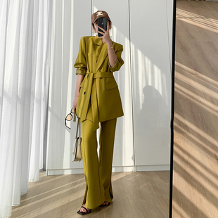 西装外套2026春季新款系带显瘦微喇开叉裤洋气oversize蜜黄套装