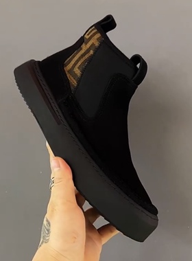 59052休闲板鞋新款男士鞋透气加绒韩版磨砂拼接皮休闲男皮鞋净色