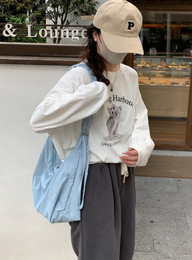 纯色抽绳褶皱可爱百搭单肩包