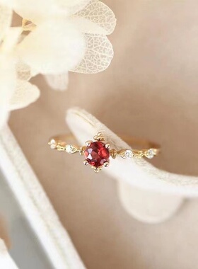 酒红石榴色日系精美银镀金戒指气