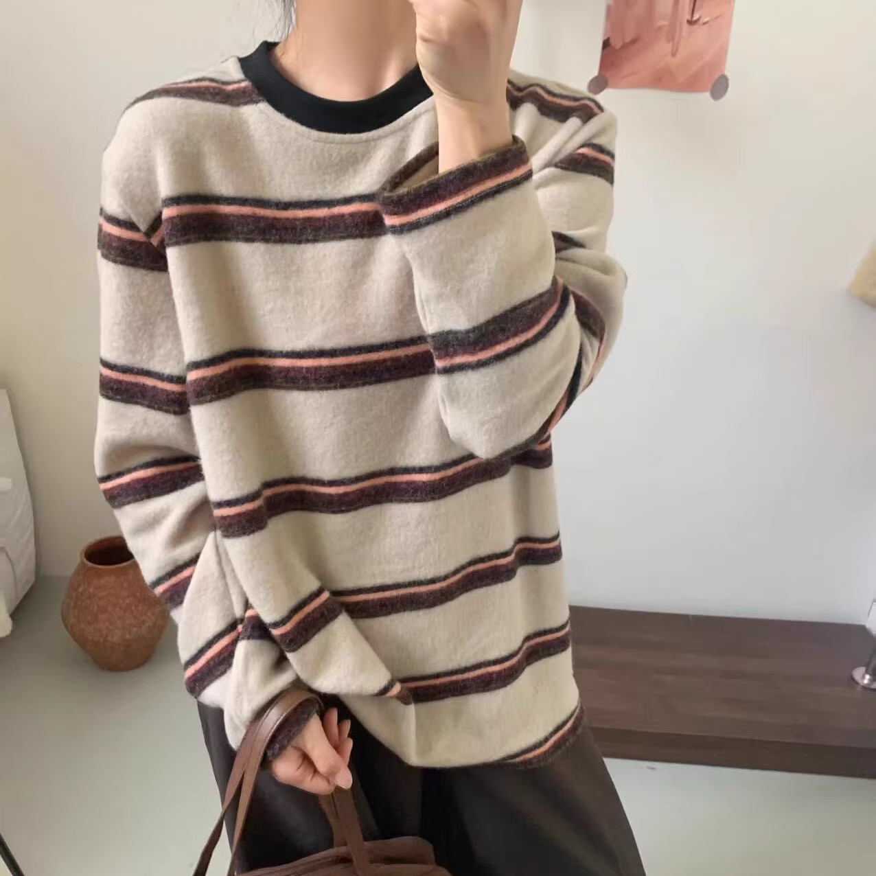 【Miss陸】纹撞色领口宽松大版慵懒风2025秋冬打底衫T恤女显瘦