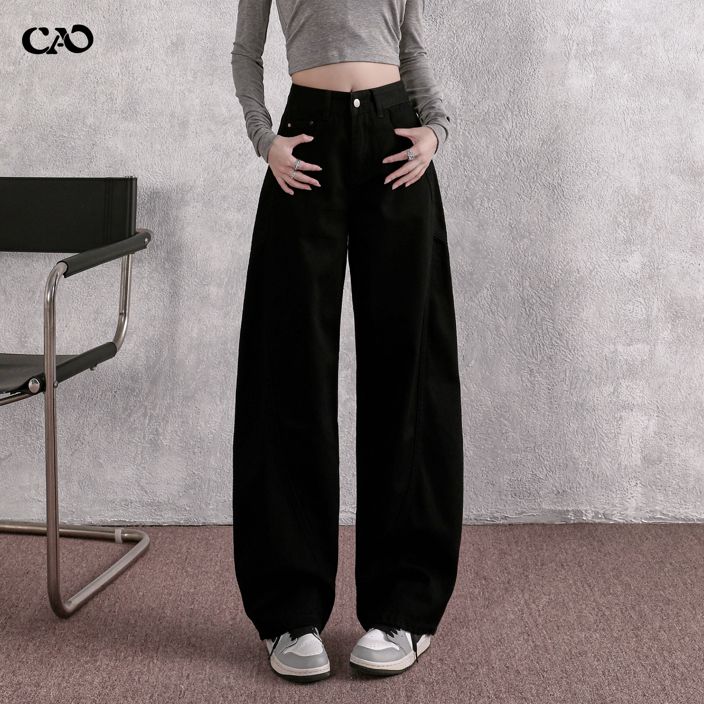 弯刀牛仔裤女2025春秋镰刀香蕉裤