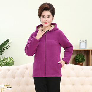 中老年秋冬摇粒绒外套女装加厚卫衣妈妈抓绒连帽宽松绒衫大码上衣