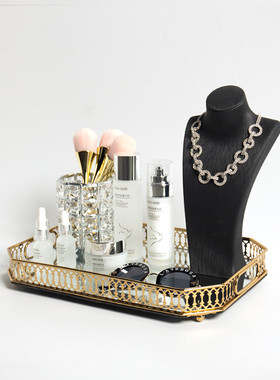 样板间衣帽间化妆品摆件软装陈列