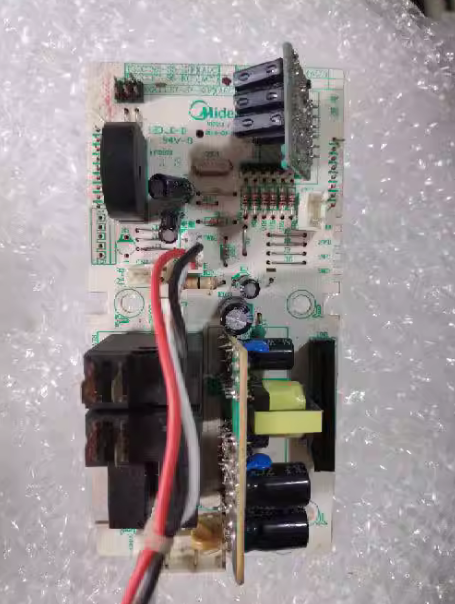 EV923MF7-NRH X3-233A-236c EGCCCE7-S6-K(F)美的微波炉电脑板