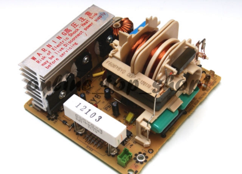 原装拆机，没修过，实物拍图，默认韵达，当天发货 买电视主板的亲，请看清标题的屏型号