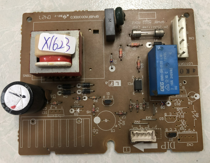 原装拆机，没修过，实物拍图，默认韵达，当天发货 买电视主板的亲，请看清标题的屏型号