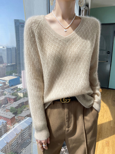 V领菱形扭花100羊绒衫女镂空长袖毛衣百搭插肩宽松羊毛针织打底衫