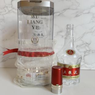 二手八代空酒瓶可灌水封装高档酒柜摆件装饰拍摄道具超市酒店用