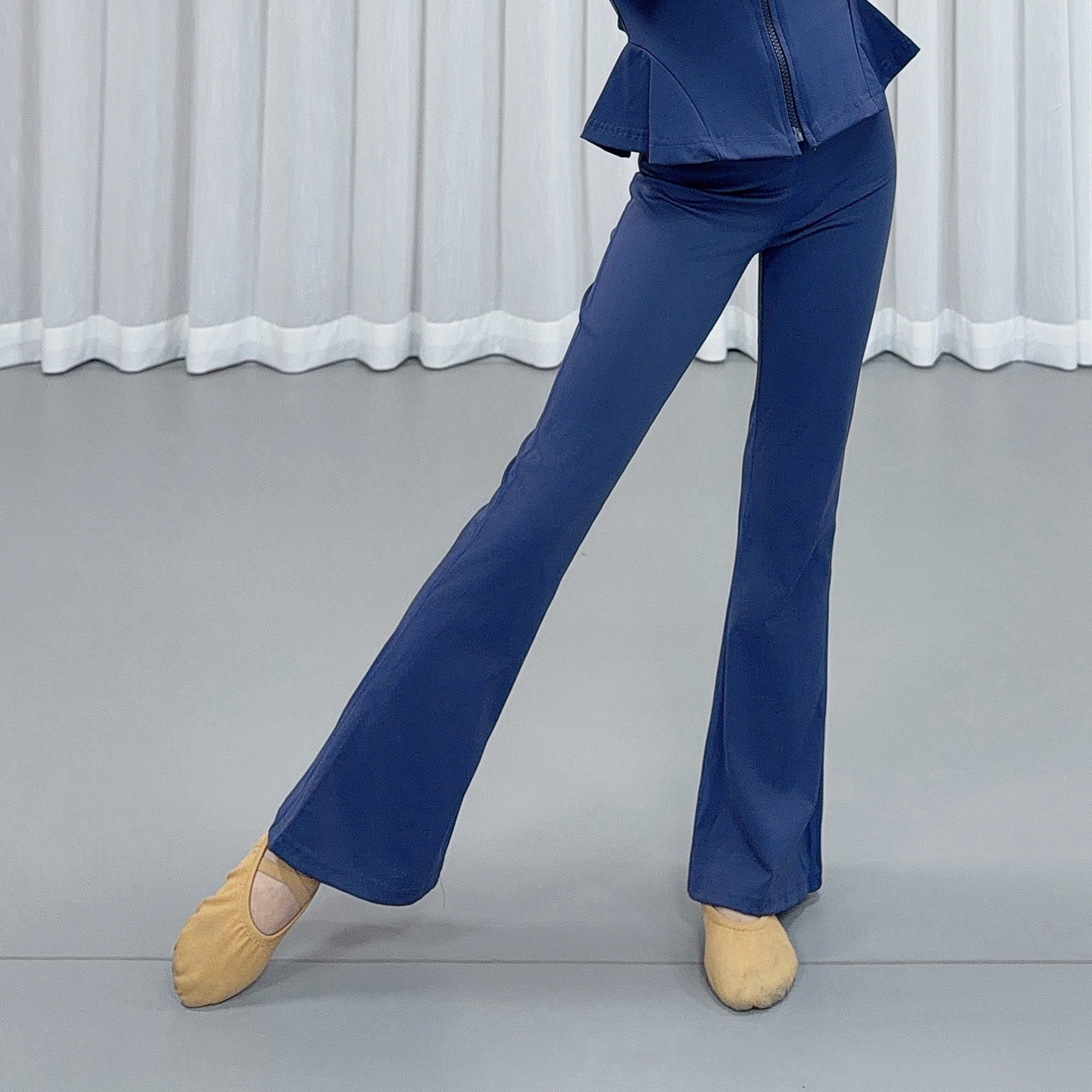 女童微喇裤lulu云感瑜伽舞蹈健身微喇裤舒适轻便修身不臃肿