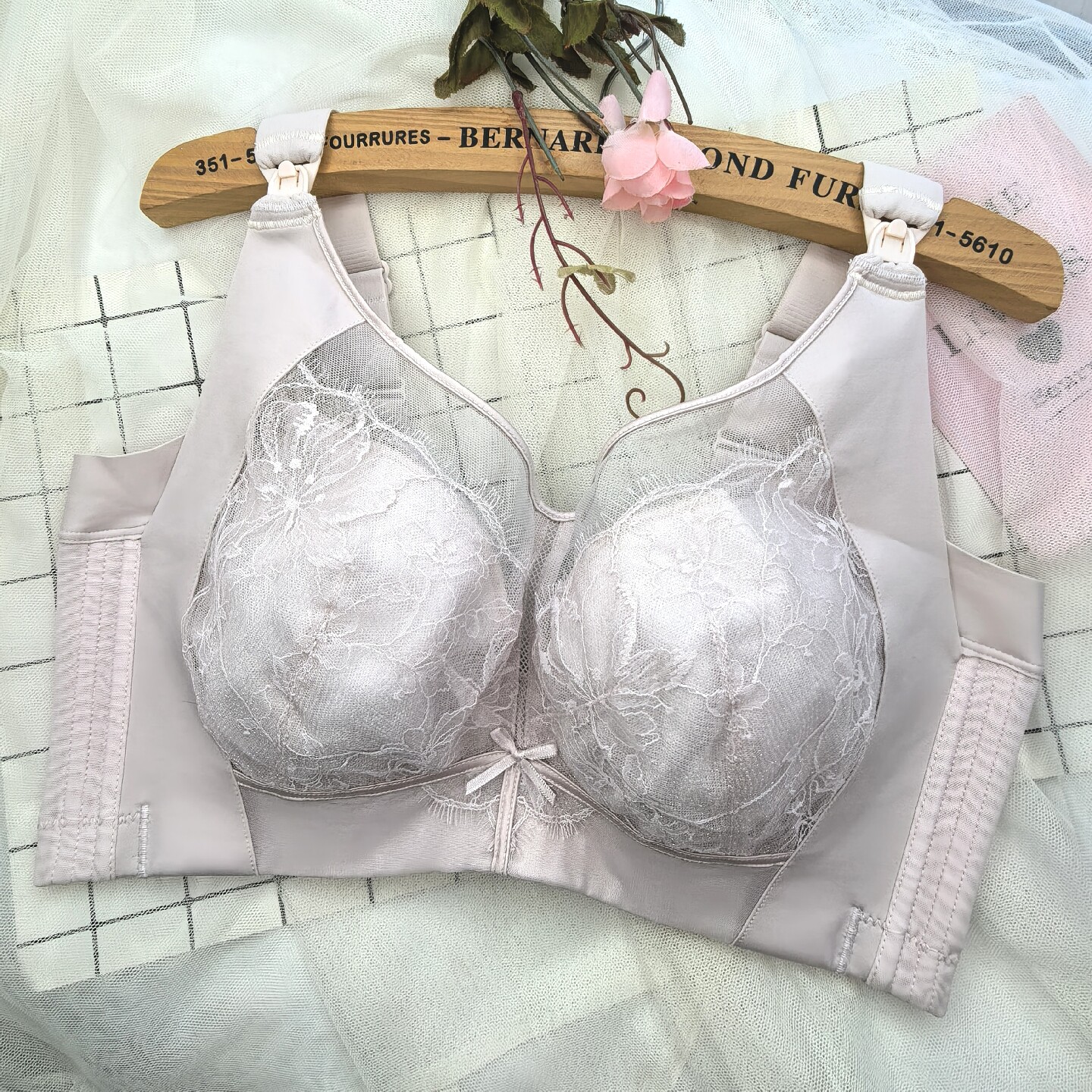 加高无痕收副乳不卡腋下调整型哺乳文胸软钢圈五排扣薄CDE全罩杯