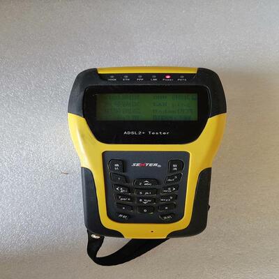 适用信通信通ST332B测试仪，开机如图。实物拍摄。裸机议价