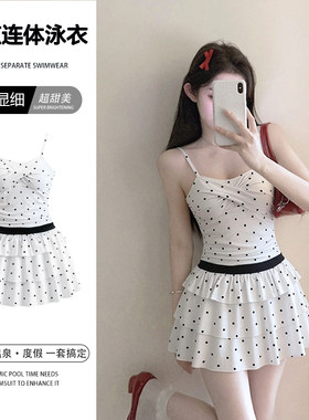 女连体裙式细吊带蝴蝶结显瘦泳衣