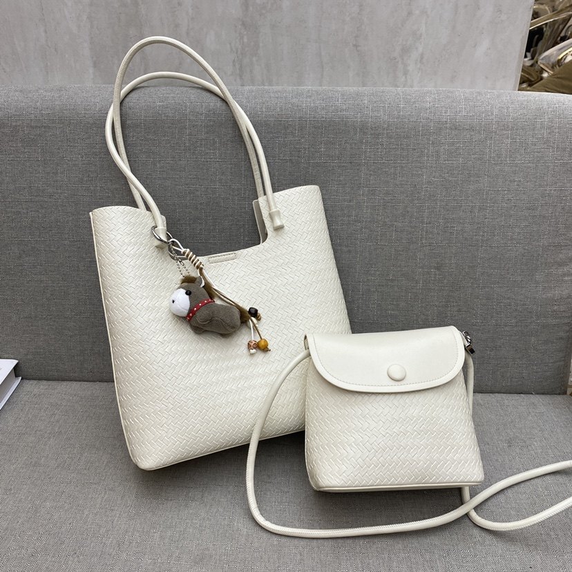 新款女包时尚百搭手提包单肩包水桶包通勤包复古大容量大包腋下包,箱包皮具/热销女包/男包,通用款女包,淘宝优惠券,粉丝福利购,淘宝优惠卷