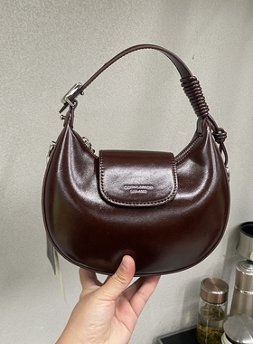 2025新款女包时尚百搭单肩斜挎包腋下包马鞍包手提包半圆包81060