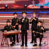 中山装 儿童新年中式 西装 拜年国风立领刺绣表演出服男孩主持人礼服