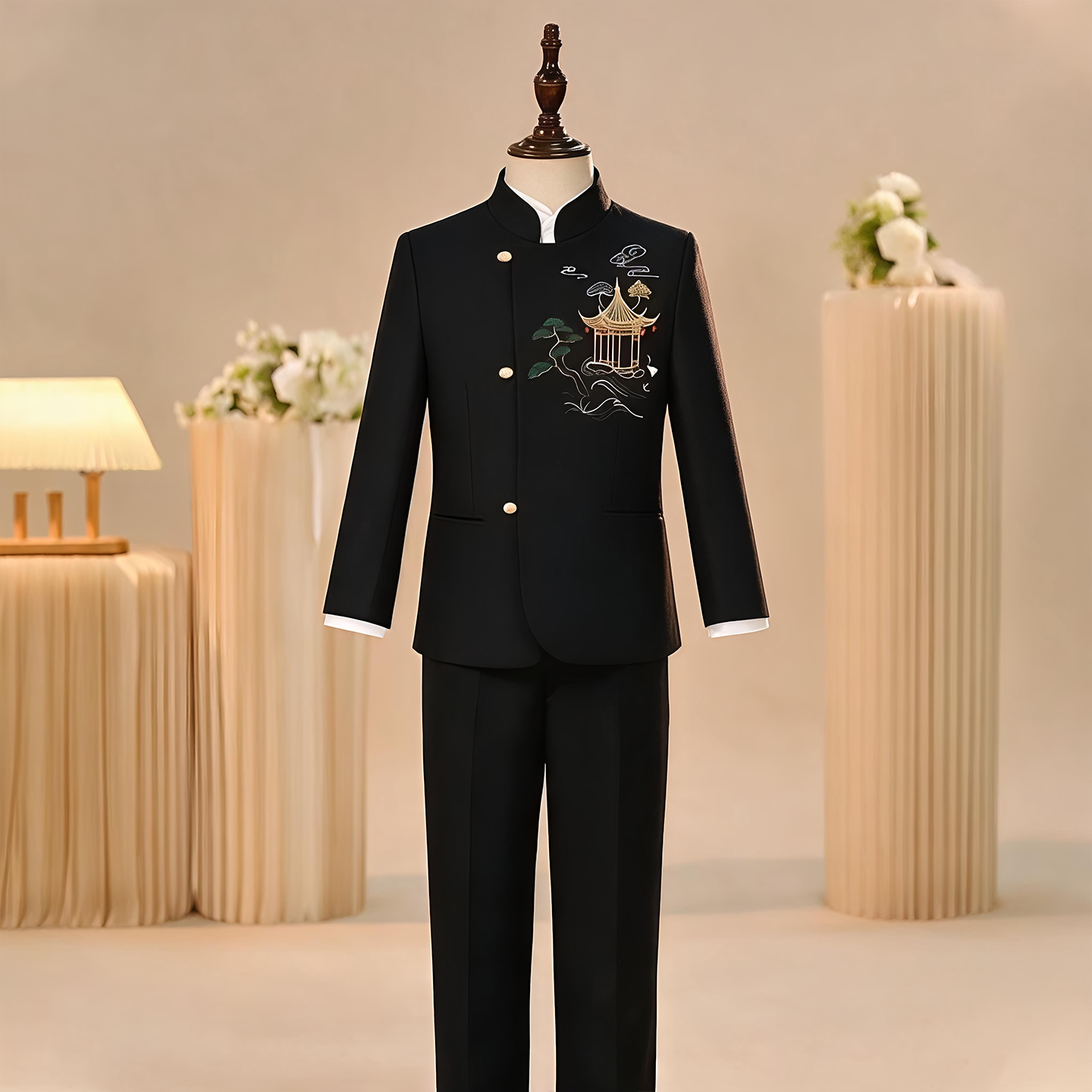 男童新中式刺绣立领西服套装图片