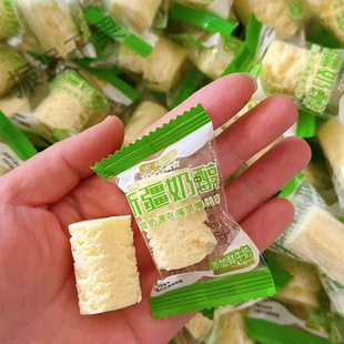 蜜施源新疆奶醇奶疙瘩奶块奶酪小包装散装称重小吃奶制品小零食