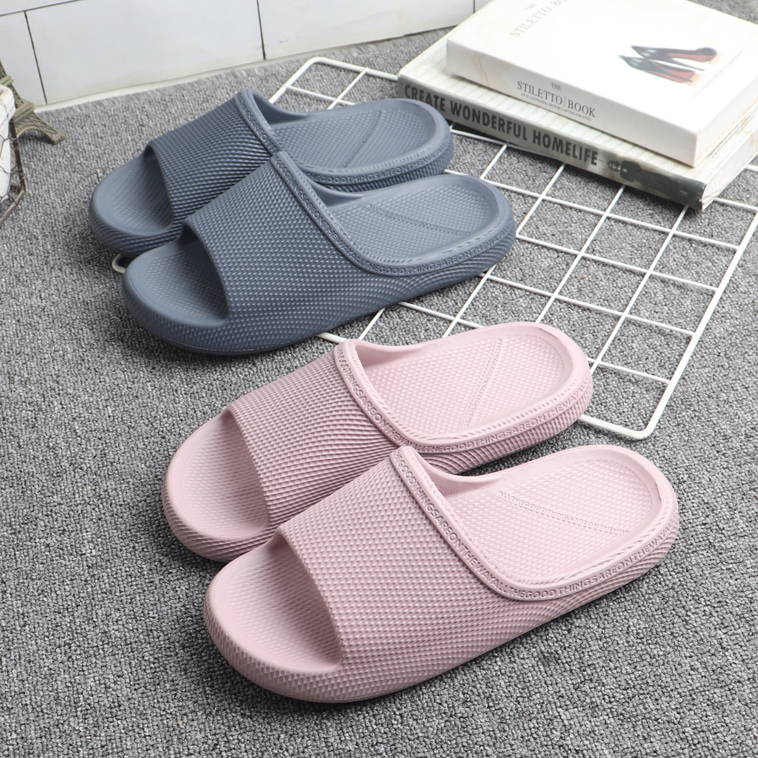 情侣居家凉拖鞋舒适高弹EVA夏季防滑厚底室内浴室耐磨外穿拖鞋女