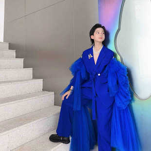 薇设计儿童模特走秀新款 夸张网拖原创定制出租演出服 宝蓝腰带西装