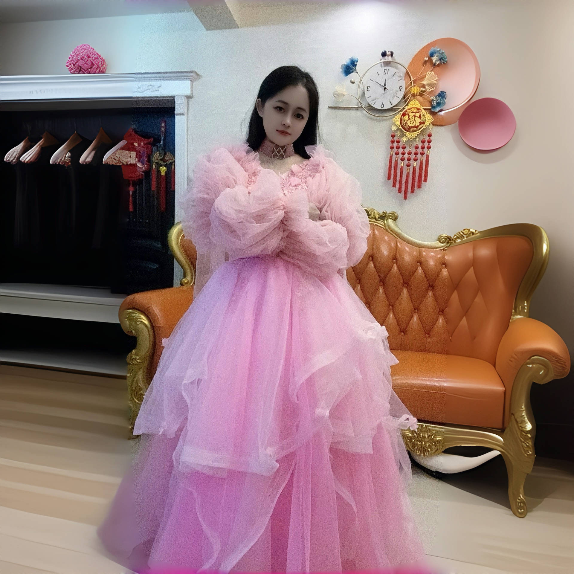 原创T台模特走秀礼服秀场街舞团队服唱歌文艺礼服轻婚纱