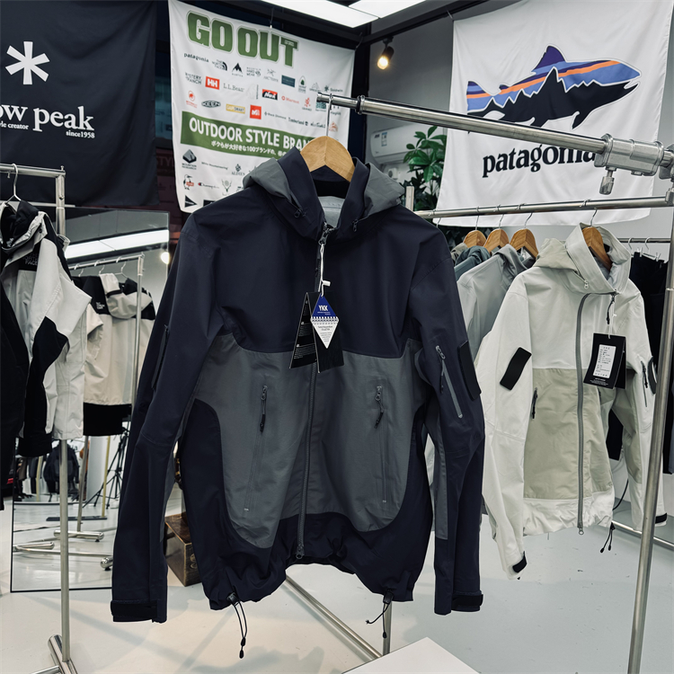 硬壳冲锋衣夹克袅平替户外机能
