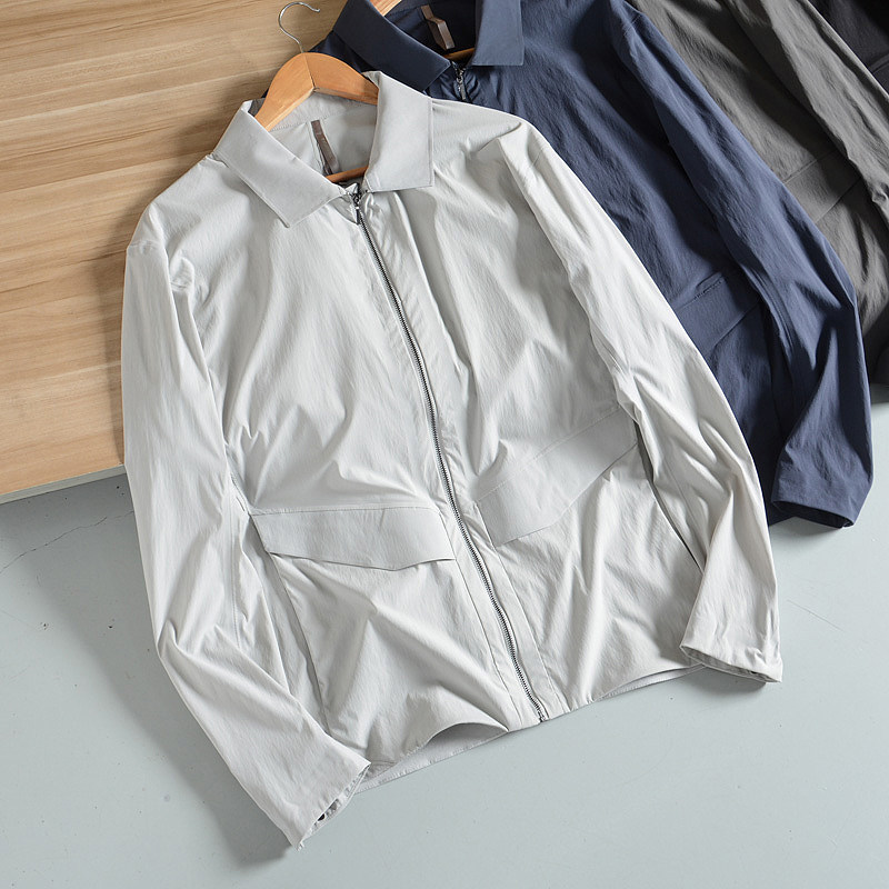 全身压胶工艺轻量化防风防泼水面料行政级男士单夹克外套