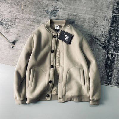 棒球领宽松加绒加厚羊羔绒夹克