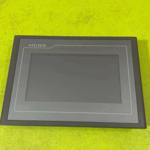 昆仑通泰TPC7012EI，TPC7072GT触摸屏9成新，