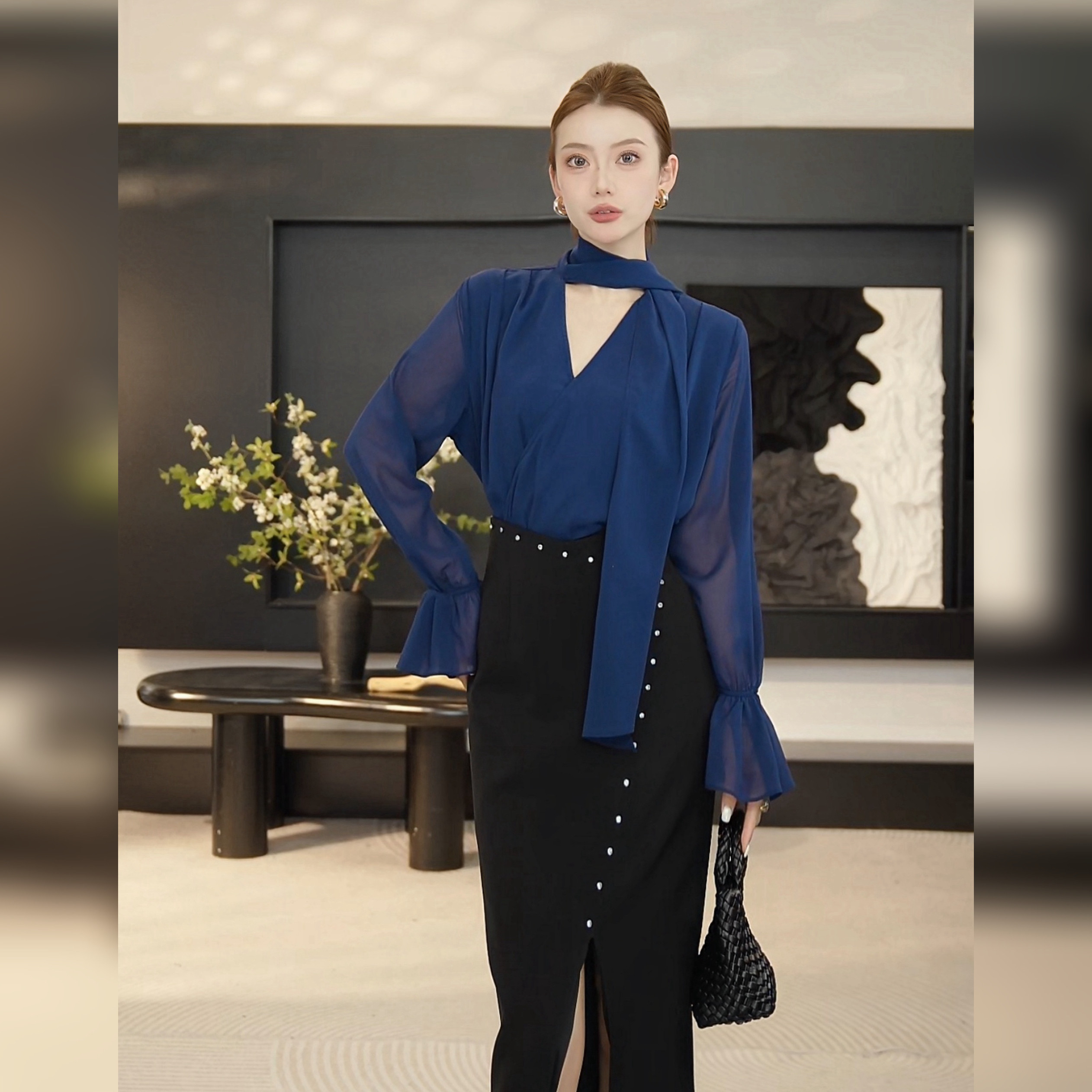 2026夏季衬衫通勤飘带设计感喇叭袖雪纺长袖衫HBZX710384