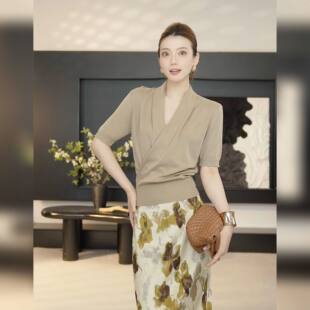「京京」2026夏轻熟短袖慵懒百搭上衣女HBZX710551运补5米