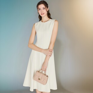 春秋无袖修身老钱风背心连衣裙赫本裙小白裙气质法式Y287B0205