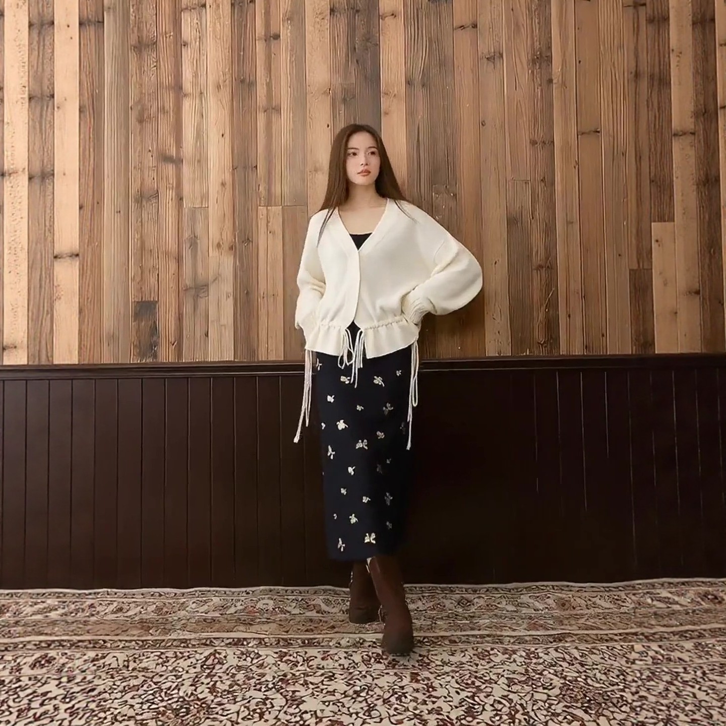 26春刺绣亮片高腰半身裙女ACZG百搭A字裙小香风纯色中长款包臀裙,女装/女士精品,半身裙,淘宝优惠券,粉丝福利购,淘宝优惠卷