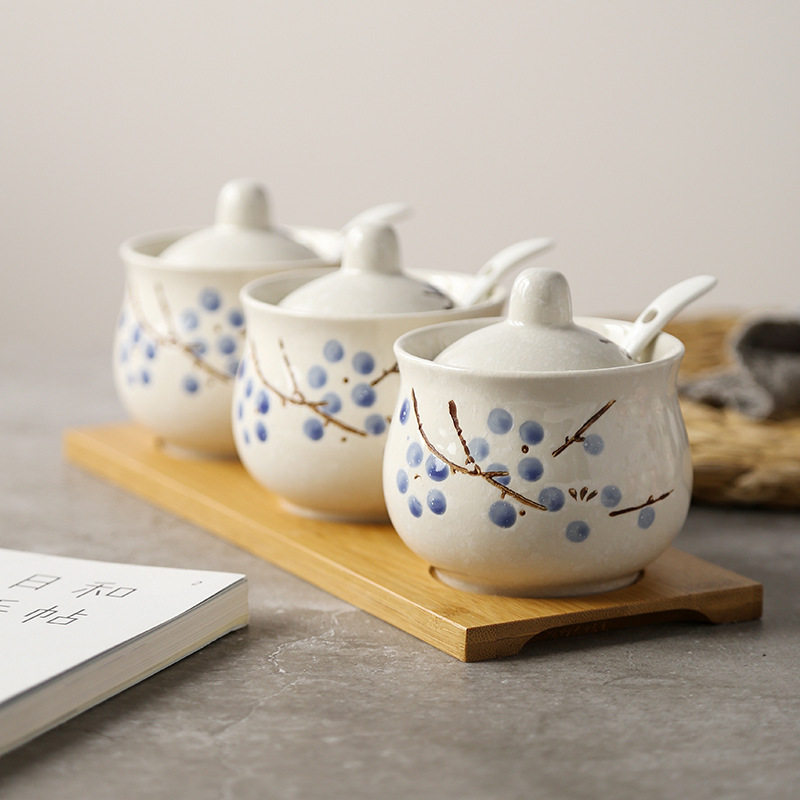 日式手绘釉下彩家用陶瓷餐具调味罐酱料瓶带竹板底架彩盒套装|msdalam kategori dapur/memasak Appliances, Alat dapur/Penyimpanan dapur, botol penyimpanan/bekas penyimpanan dapur, botol perasa - dari Buy2taobao.com untuk memberikan perkhidmatan ejen Taobao profesional membeli