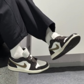 Jordan 棕色小摩卡低帮篮球板鞋 Air Low AJ1 DC0774 200