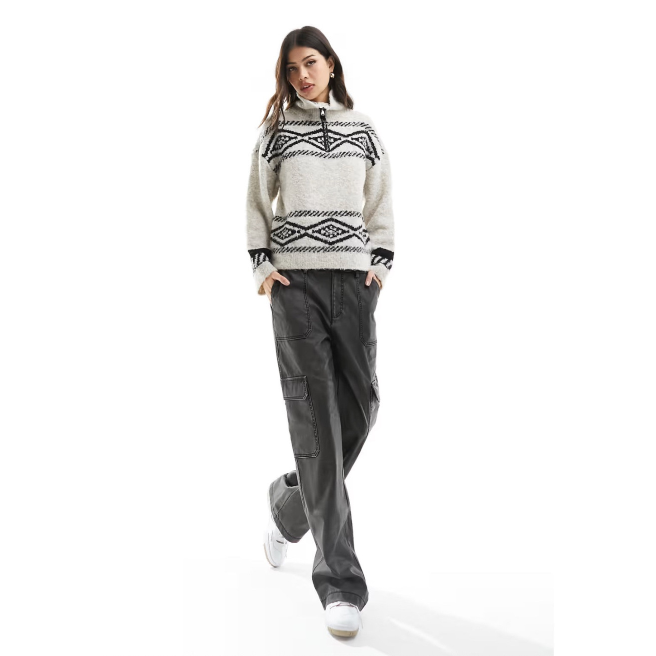 丹麦Vil@几何印花半高拉链毛衣