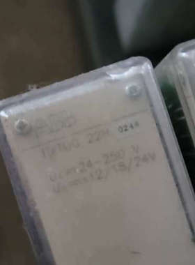 议价ABB继电器，型号RXTUG 22H、RXEDA 1、RXK