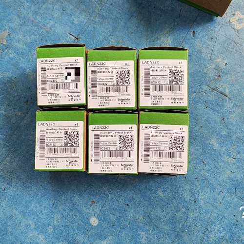 全新施耐德辅助LADN22C