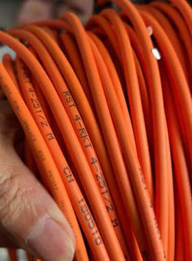 全新橙色工业以太网连接线，型号RST 4-RKT 4-251