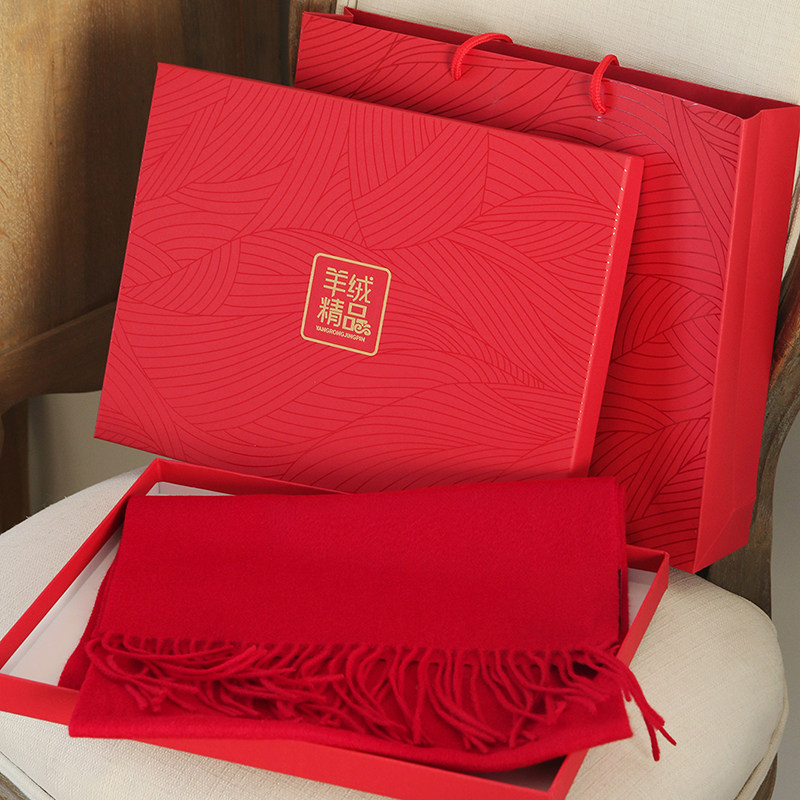 APCSHOP会员分享 定制款中国红新年羊绒围巾礼盒走亲访友伴手礼