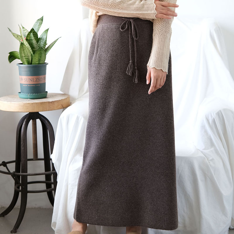 APCSHOP中长款显瘦羊绒半身裙